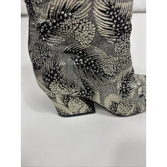 Dries Van Noten Brocade Cap-Toe 80mm Bootie silver‎ and black brocade pattern 36 - Picture 5 of 8